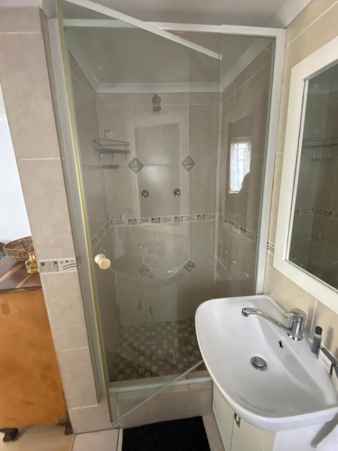 Self Catering Luke Drive Onrus Apartment Hermanus Exterior foto